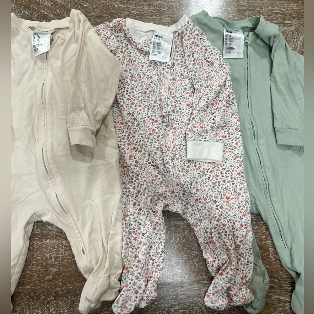3 sleepers bundle from H&M 3-6 months